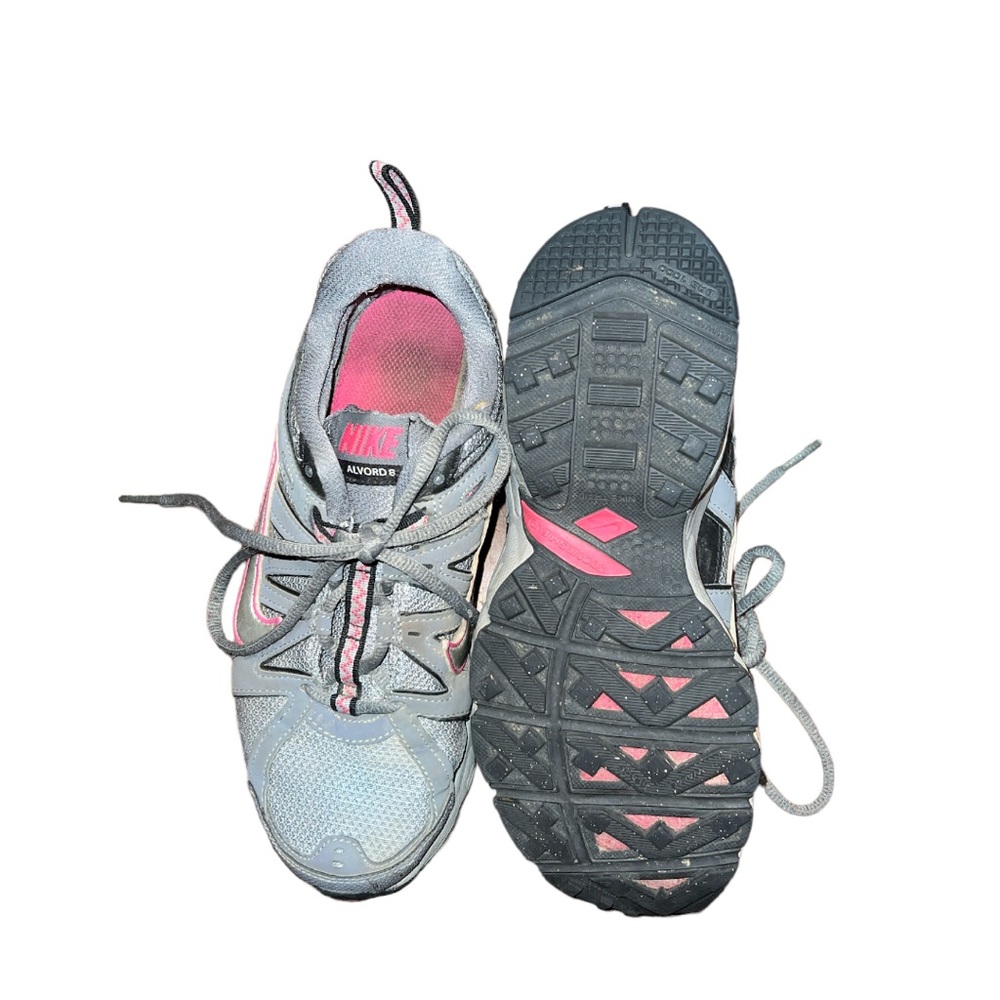 nike alvord 8 Pink and Gray sneakers SZ 6.5 - Picture 2 of 3